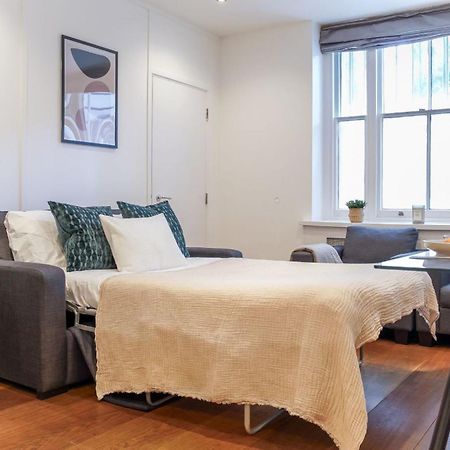 Notting Hill & Hyde Park - 2Br - Cityapartmentstay Лондон Екстер'єр фото