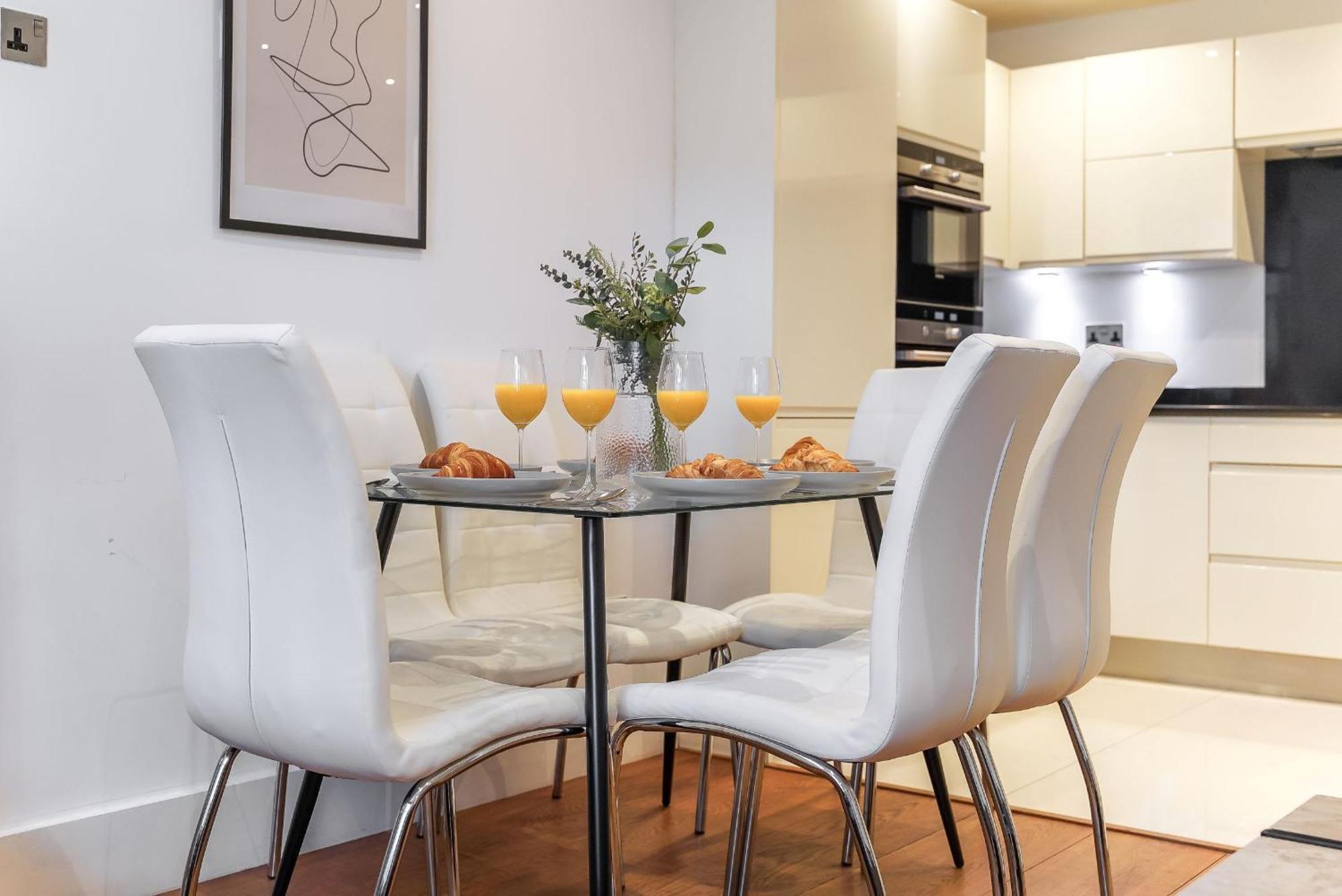 Notting Hill & Hyde Park - 2Br - Cityapartmentstay Лондон Екстер'єр фото